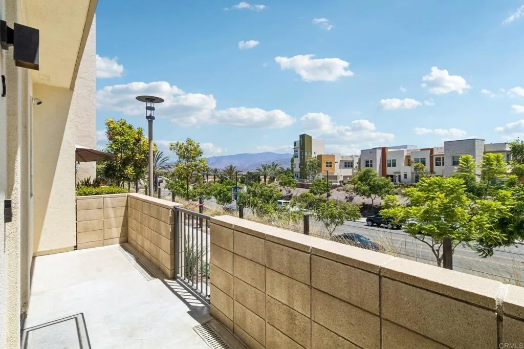 2054 Foxtrot Loop Unit 3, Chula Vista, CA 91915 - Photo 4 of 38, Chula Vista, CA