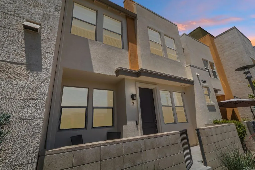 2054 Foxtrot Loop Unit 3, Chula Vista, CA 91915 - Main photo, Chula Vista, CA