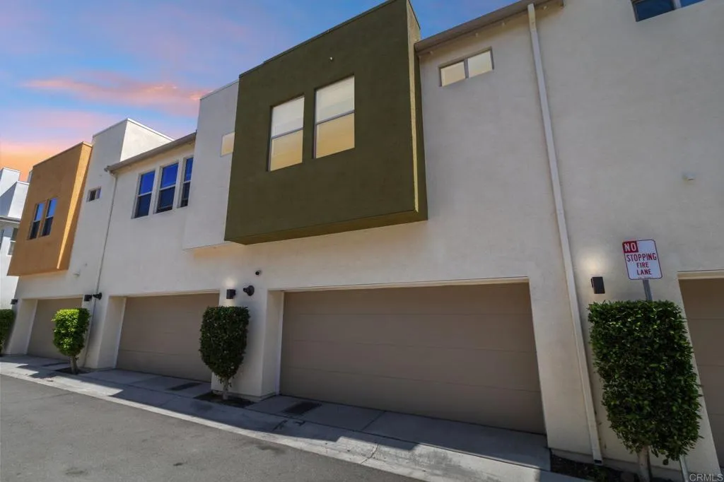 2054 Foxtrot Loop Unit 3, Chula Vista, CA 91915 - Photo 2 of 38, Chula Vista, CA