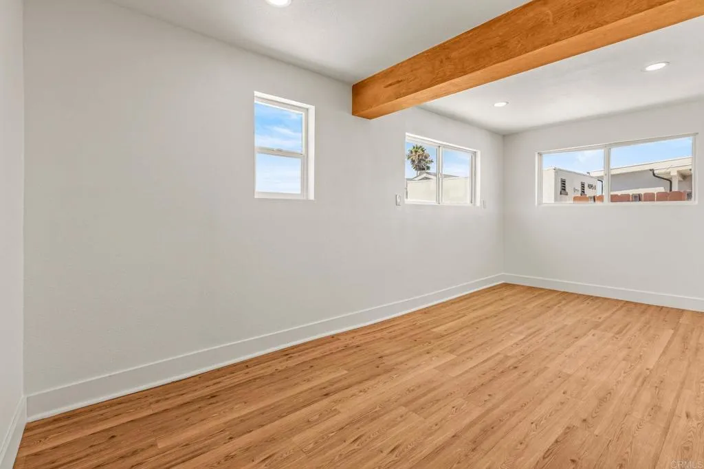 https://cdn.realtyfeed.com/cdn/127/306783505/b69009bffb3a6a2c1d34f04f4095b76a.webp