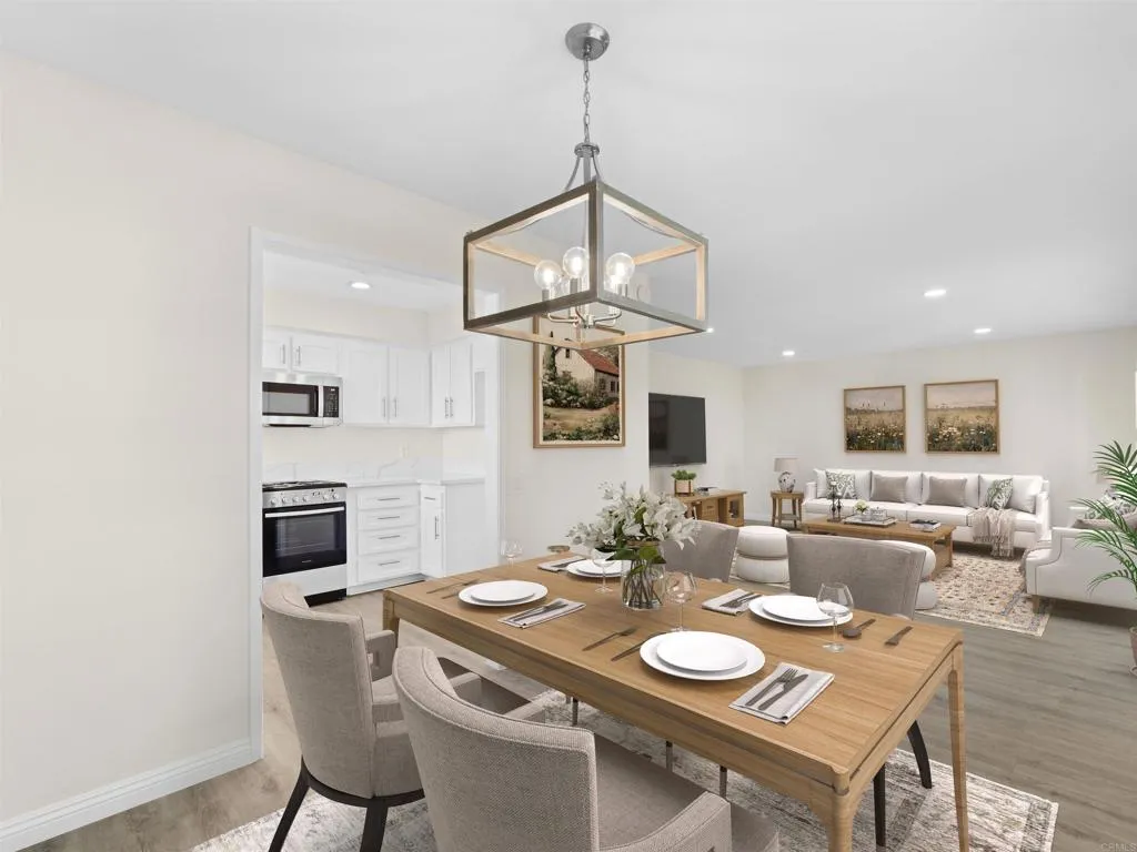 https://cdn.realtyfeed.com/cdn/127/306783513/0e7e63cad28242025b137efd00cc5c05.webp