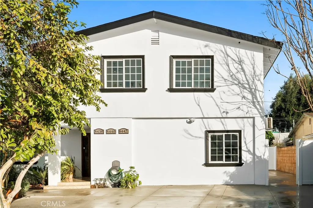 North Hills, CA 91343