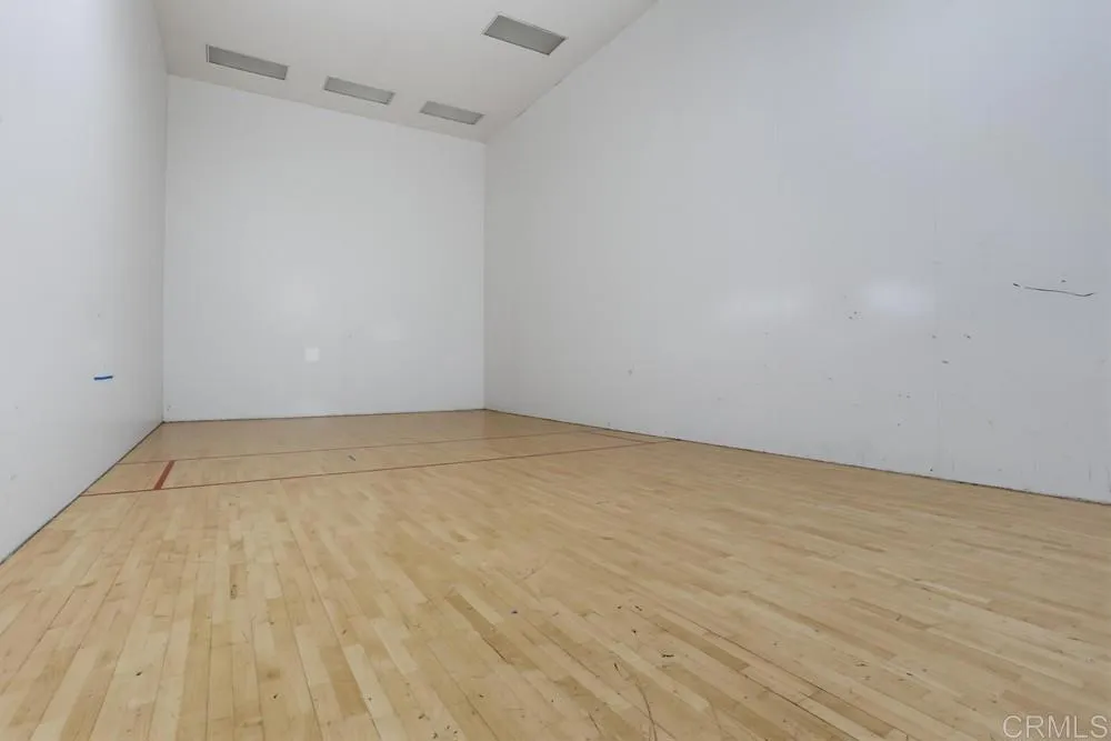 Photo #31: PTP2605865 Listing: Photo #31