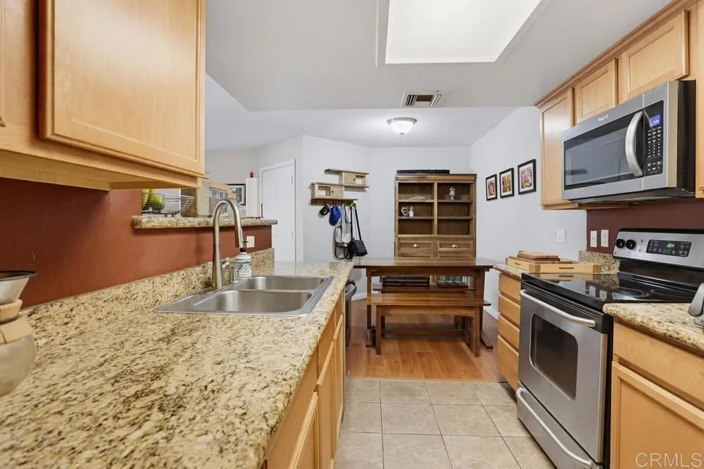 Photo #13: PTP2605865 Listing: Photo #13