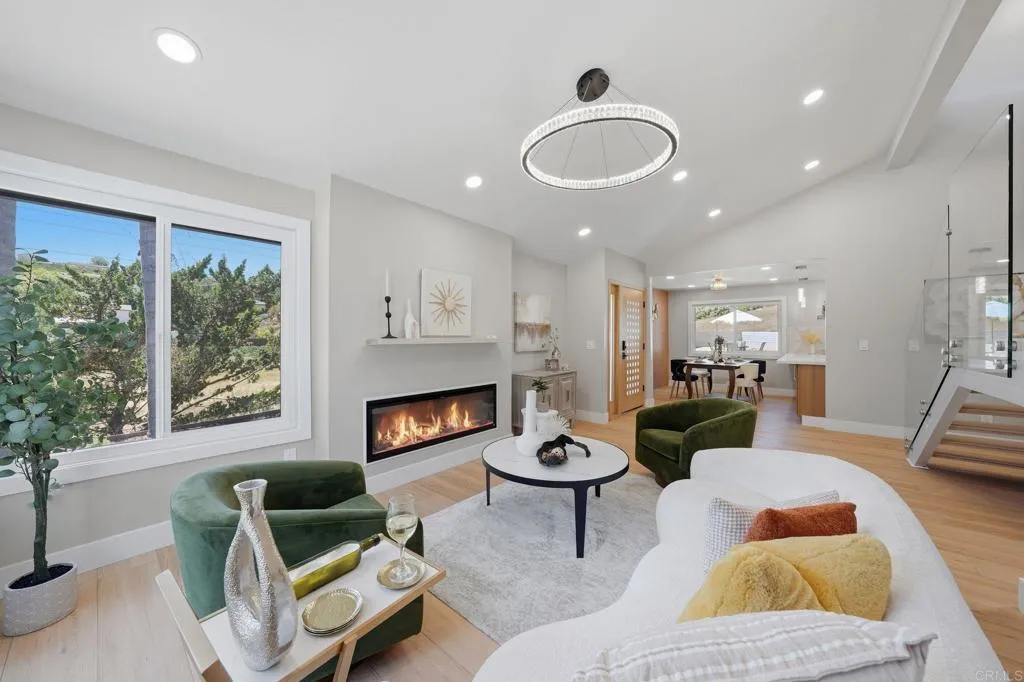 2640 Chestnut Avenue, Carlsbad, CA 92010 - Photo 4 of 46, Carlsbad, CA