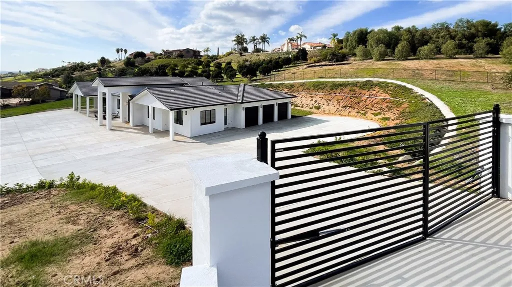 https://cdn.realtyfeed.com/cdn/127/306783659/076560e00d6cd21d526e94df760fc5d5.webp