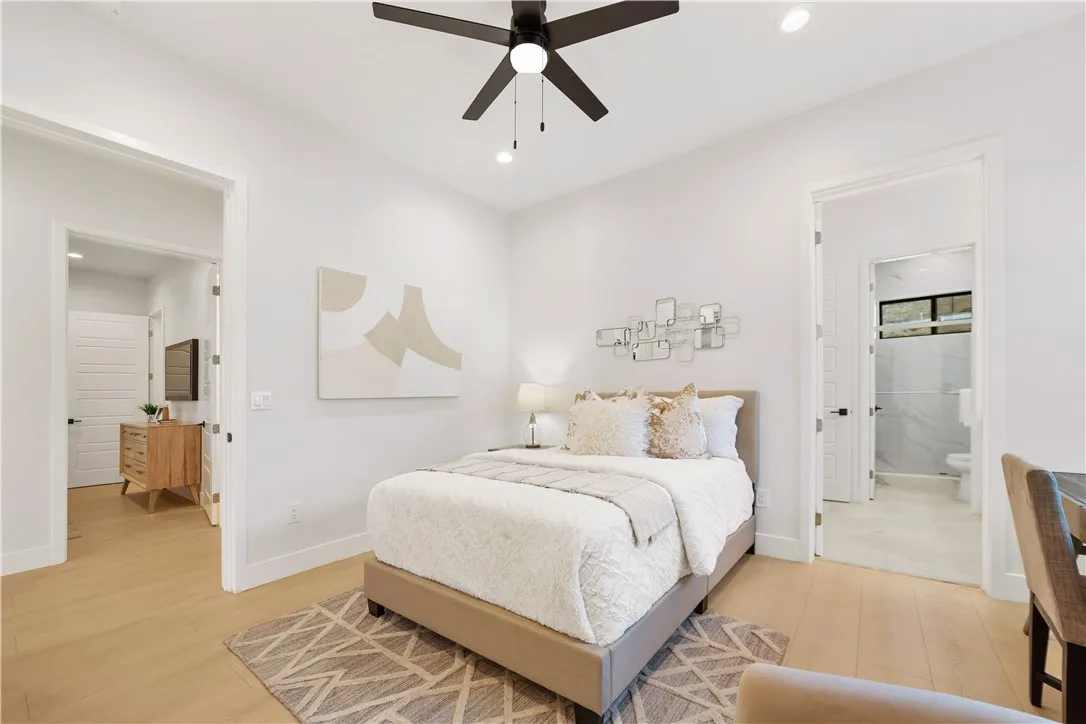 https://cdn.realtyfeed.com/cdn/127/306783659/634e110cf3446a21954249e055f2573d.webp