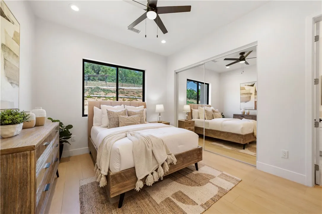 https://cdn.realtyfeed.com/cdn/127/306783659/7f7671ec3f0167834b358fd04d31743a.webp