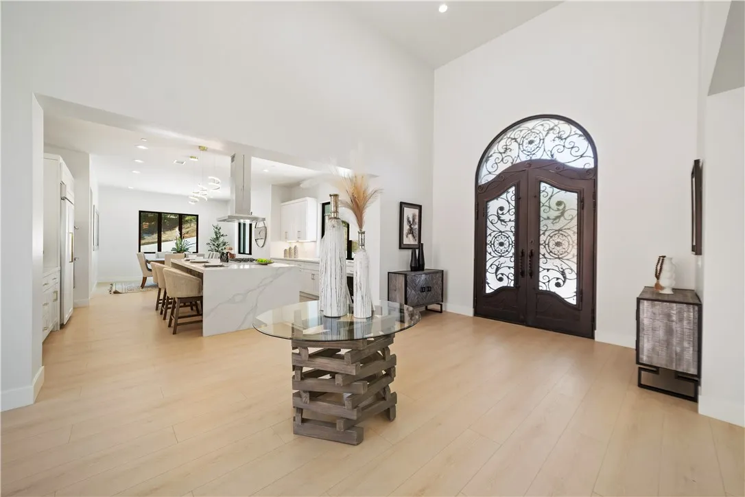 https://cdn.realtyfeed.com/cdn/127/306783659/f4be6679908a644239081802a3e0f4fc.webp