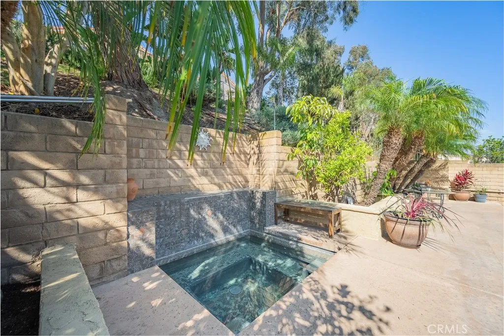 https://cdn.realtyfeed.com/cdn/127/306783672/1d8a0627f68d9641623818ea48c54d49.webp