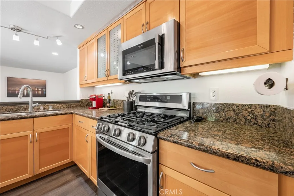 https://cdn.realtyfeed.com/cdn/127/306783672/3992ab84f010f79f939df3ae54e7f257.webp