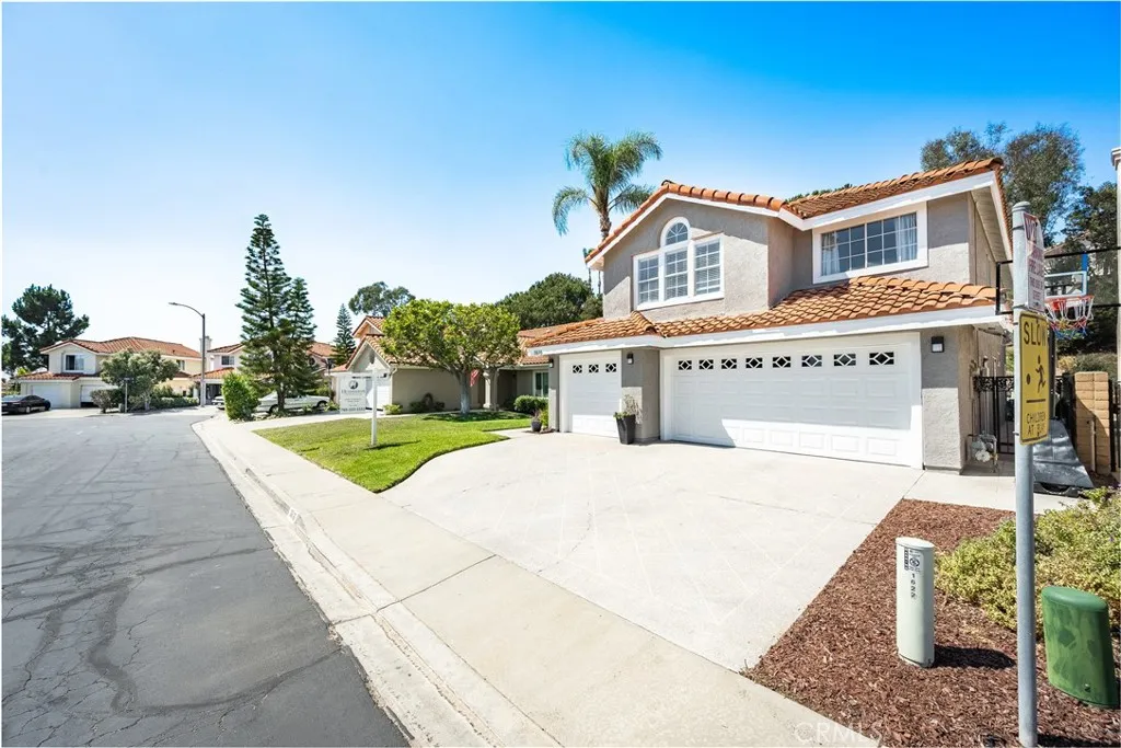 https://cdn.realtyfeed.com/cdn/127/306783672/c056c012c0d68fc0d88ca9fb139abf12.webp