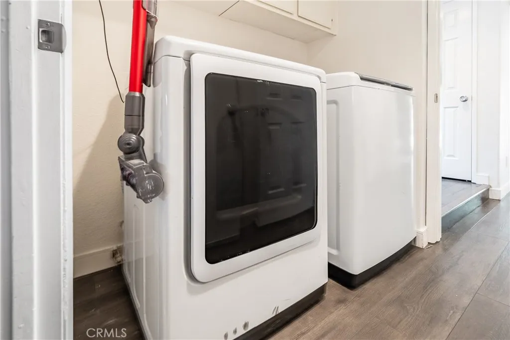 https://cdn.realtyfeed.com/cdn/127/306783672/c21e2a185a24a9d07cf0929ce76ce748.webp