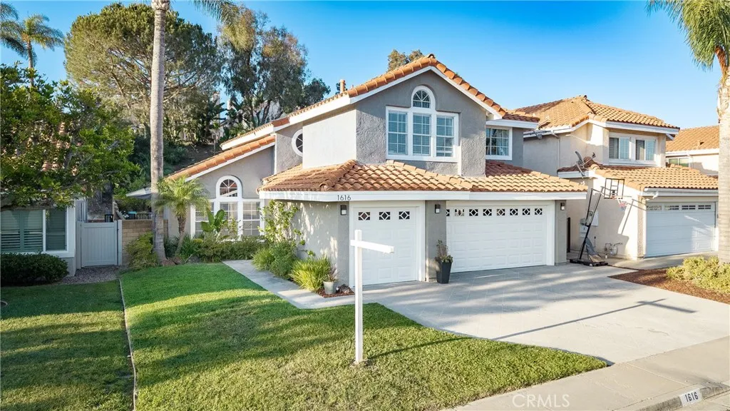 https://cdn.realtyfeed.com/cdn/127/306783672/e8cdb7f0ea5c51782634e8e4bc3a501c.webp