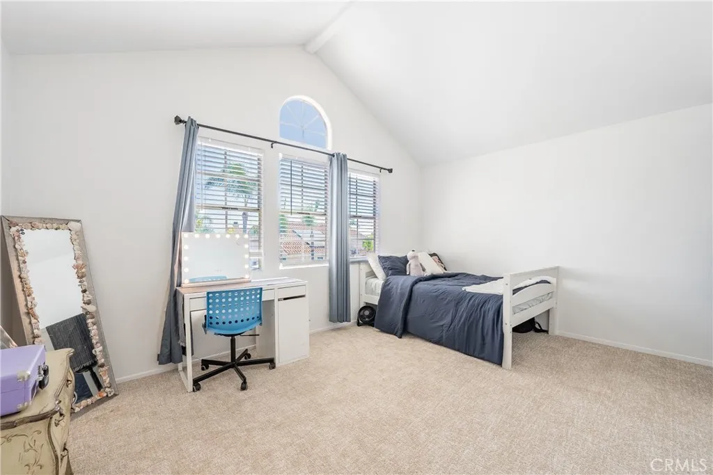https://cdn.realtyfeed.com/cdn/127/306783672/e8f20a79c0a1181eb78e7e687a7a9017.webp