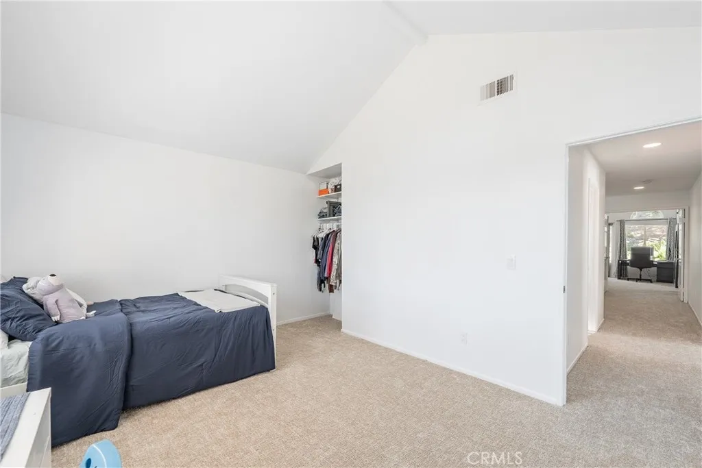 https://cdn.realtyfeed.com/cdn/127/306783672/e995c0de56b88cfe128375d29ac8b7b2.webp