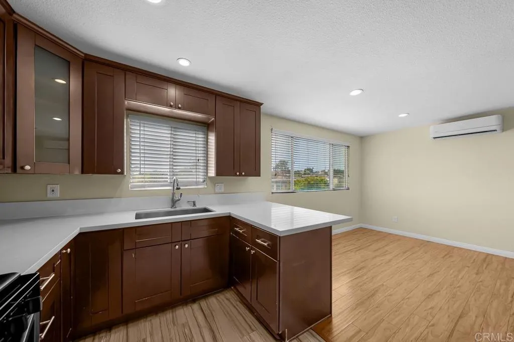 https://cdn.realtyfeed.com/cdn/127/306783679/1652a4ca07182f5edcbd94beaccd0155.webp