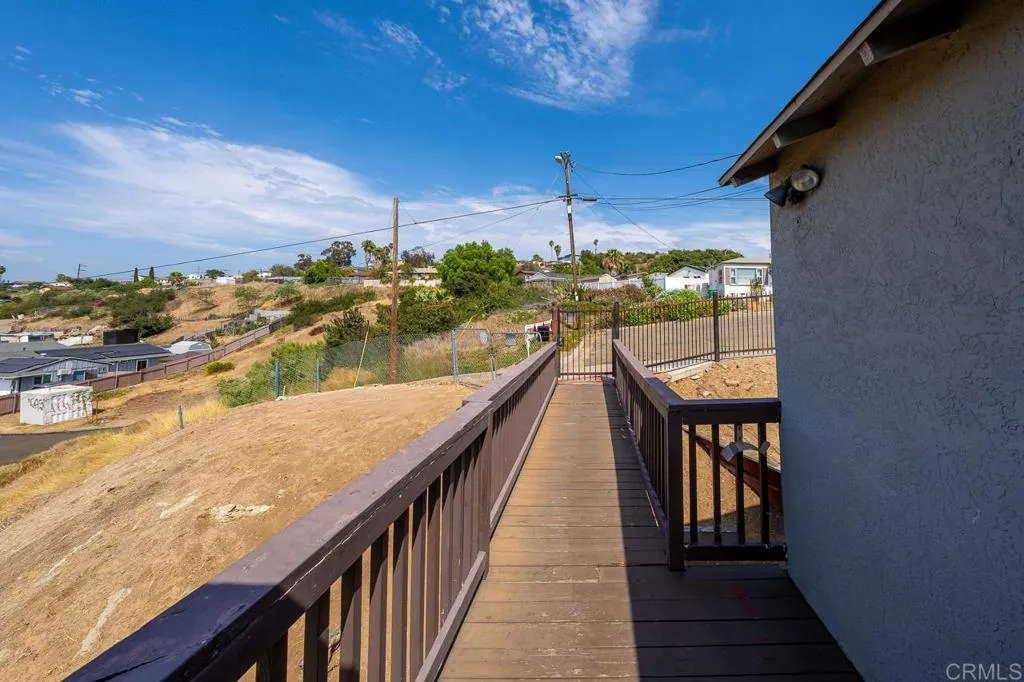 https://cdn.realtyfeed.com/cdn/127/306783679/590b9b27deec0cffec542d9369de4976.webp