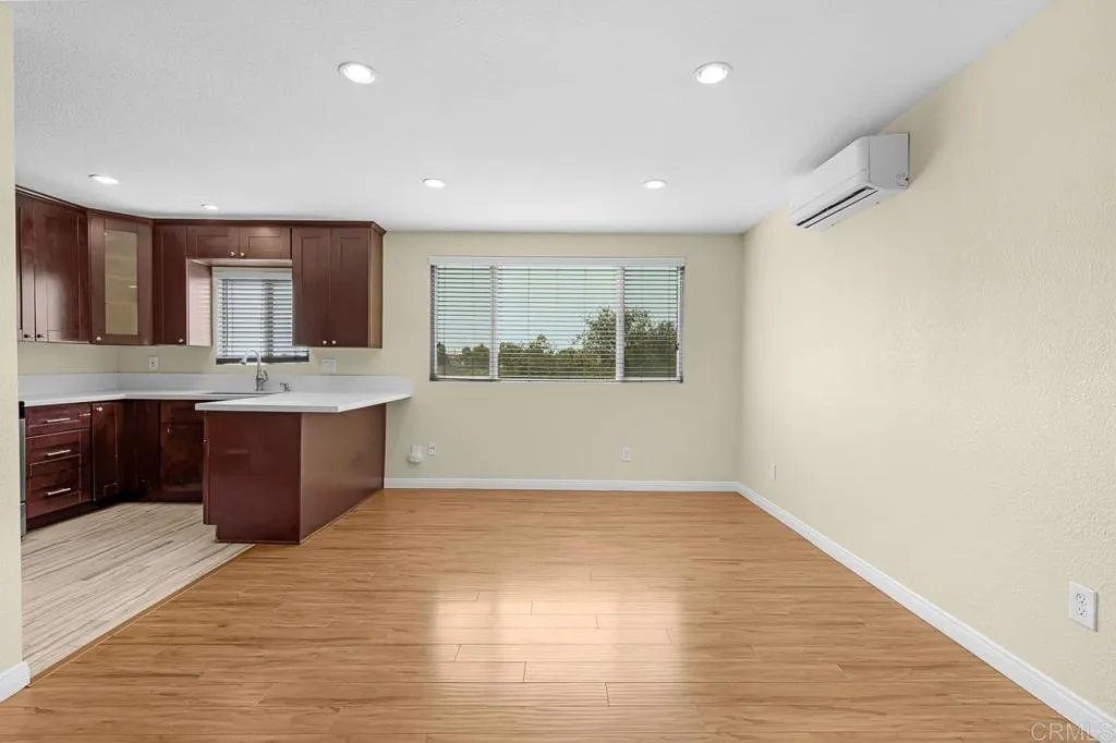 https://cdn.realtyfeed.com/cdn/127/306783679/95228b99bb2882438cbd2847b8440476.webp