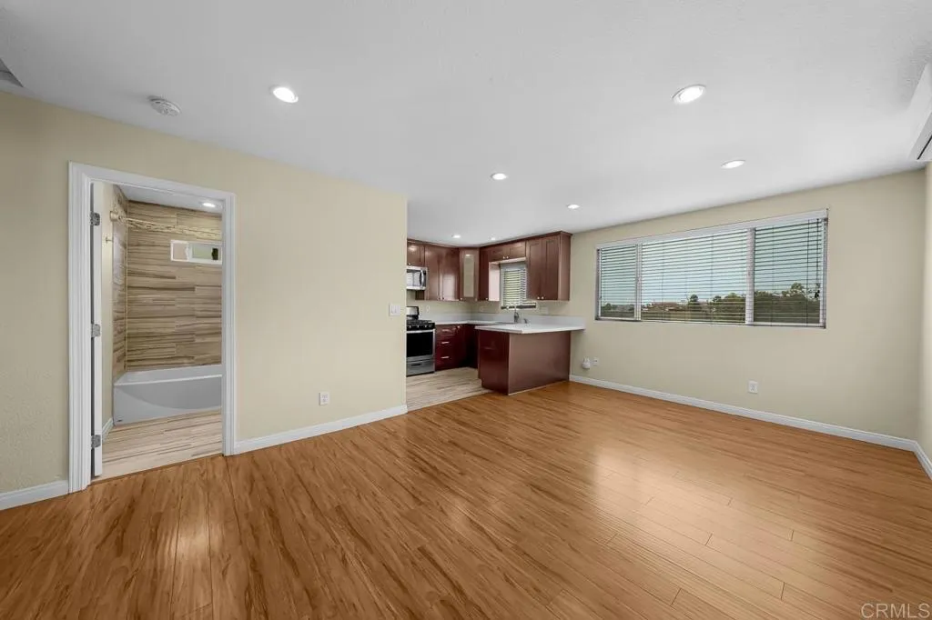 https://cdn.realtyfeed.com/cdn/127/306783679/a27d49dabf4a11805561d02e5305606d.webp