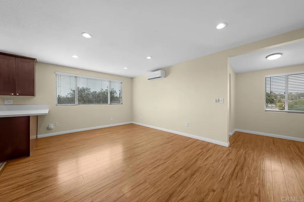 https://cdn.realtyfeed.com/cdn/127/306783679/f3bece4d88cf1a9b125240ccaa5edf18.webp
