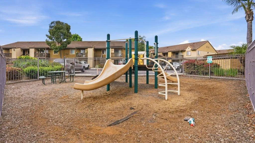 Photo #32: PTP2605869 Listing: Photo #32