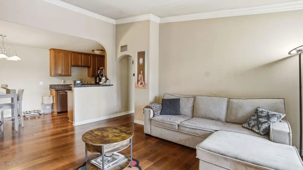 Photo #9: PTP2605869 Listing: Photo #9
