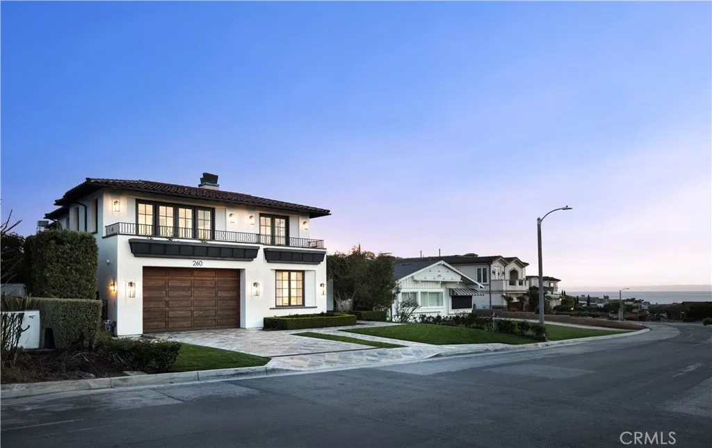 Corona Del Mar, CA 92625