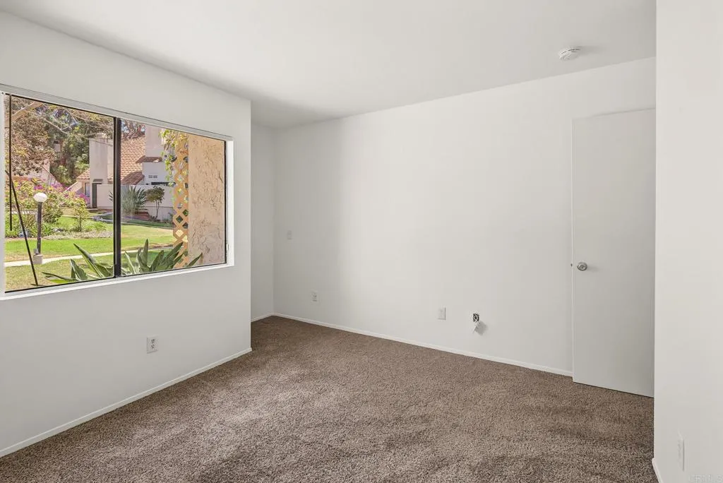 https://cdn.realtyfeed.com/cdn/127/306783745/01fd2f581ebaa6cb01d0cd1241b58409.webp