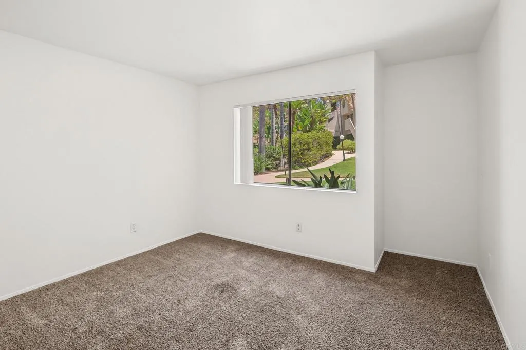 https://cdn.realtyfeed.com/cdn/127/306783745/69ea29a358a70ec0a32437f8cc6cc23f.webp
