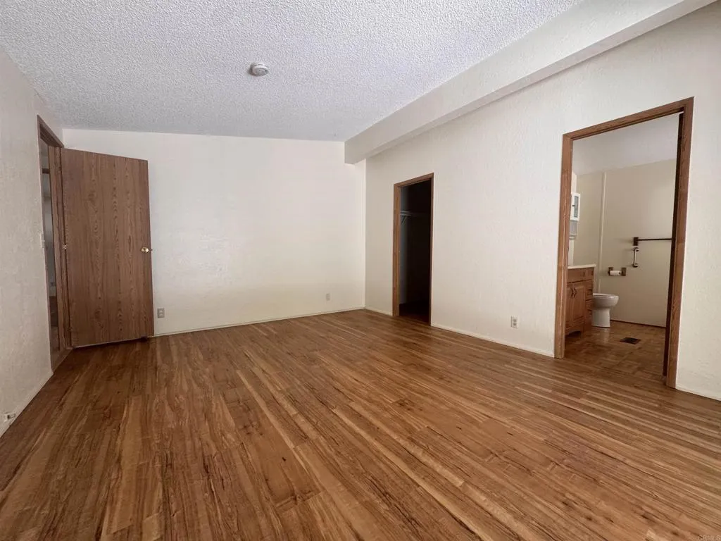 https://cdn.realtyfeed.com/cdn/127/306783746/04a7fac7a36ff3e3a9807e085df45a78.webp