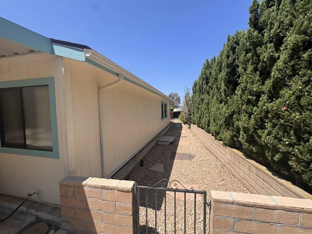 https://cdn.realtyfeed.com/cdn/127/306783746/3380e7442c5261c743c7cc3424cc93d4.webp