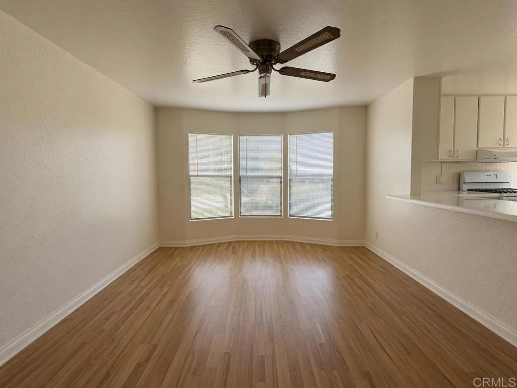 https://cdn.realtyfeed.com/cdn/127/306783746/9de17de0db2b3cfb12e918e56ce97f4a.webp