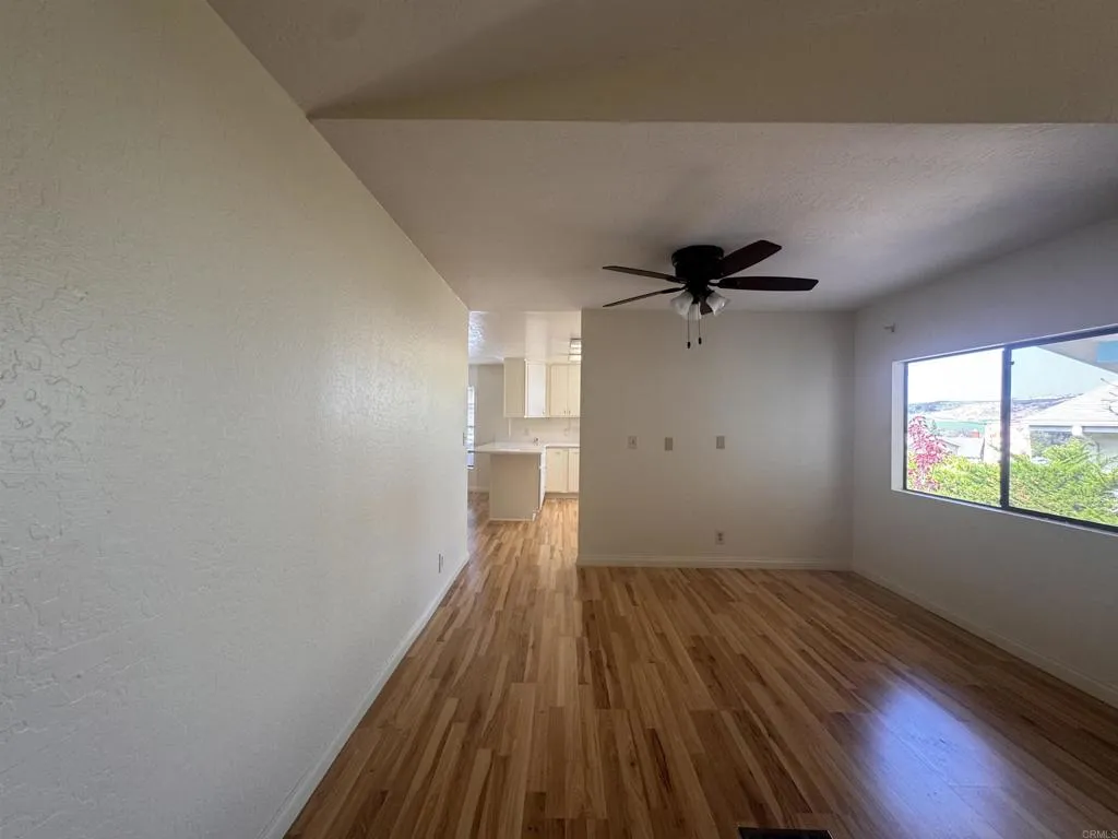 https://cdn.realtyfeed.com/cdn/127/306783746/c52600fbe3571eb6ea658402f90e40f8.webp