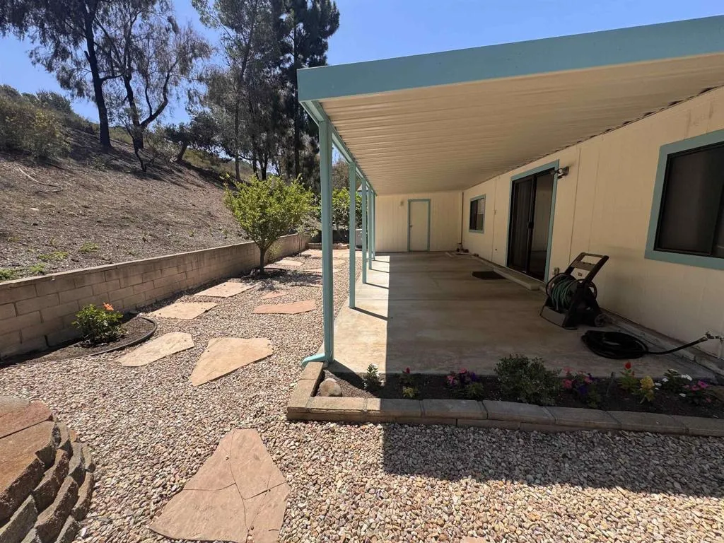 https://cdn.realtyfeed.com/cdn/127/306783746/e68562b26e46d9b72f48d3e6eee3e76f.webp