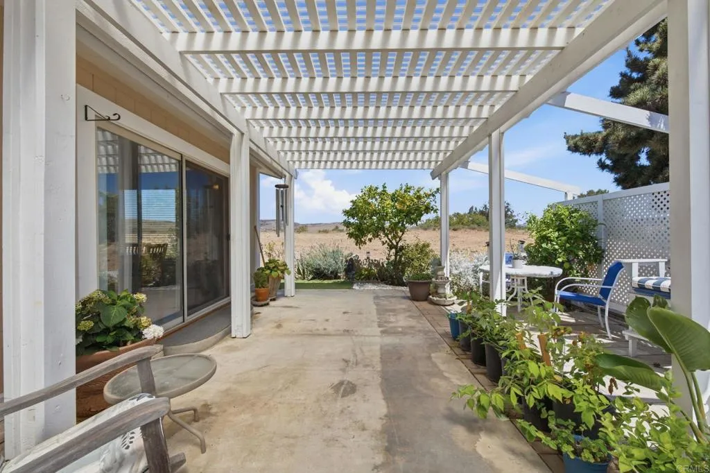 https://cdn.realtyfeed.com/cdn/127/306783799/9a35a183e357c9bbd42f342ac2fc9aeb.webp