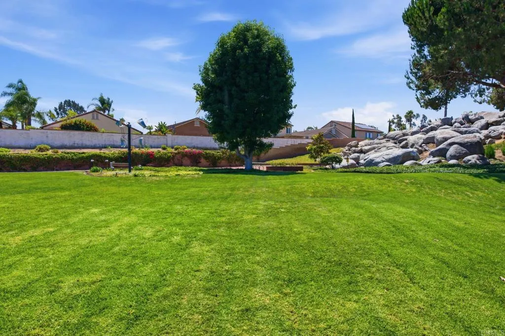 https://cdn.realtyfeed.com/cdn/127/306783799/ac7c5283a446b76a433cf485b905df60.webp