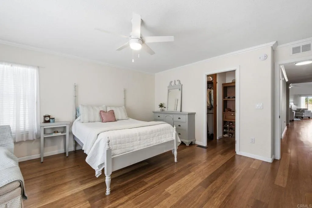 https://cdn.realtyfeed.com/cdn/127/306783799/e09974efea8f6a065f807f31f9b7095d.webp