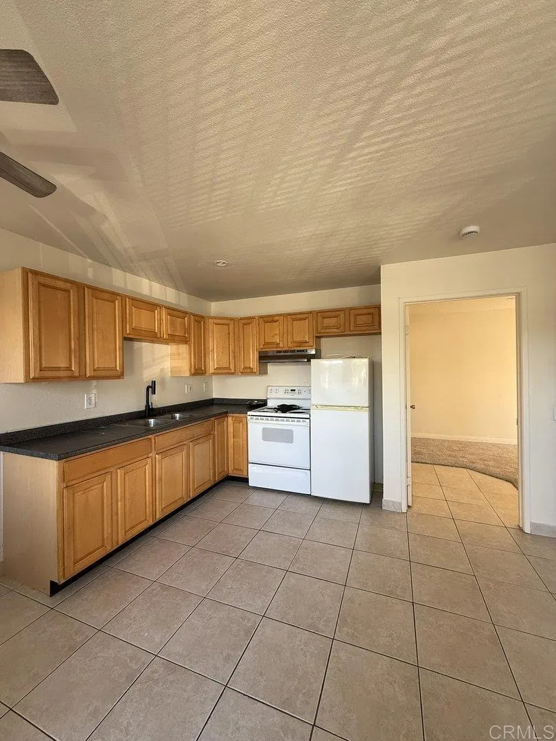 4120 Estrella Ave Unit 14, San Diego, CA 92105 - Photo 2 of 13, San Diego, CA