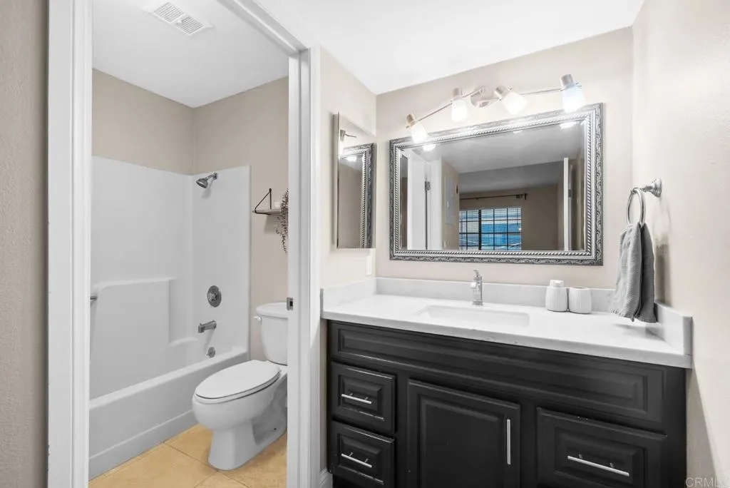https://cdn.realtyfeed.com/cdn/127/306783851/34961cc31282874b19ea7c49fcdf7a55.webp