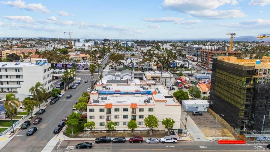 https://cdn.realtyfeed.com/cdn/127/306783851/a48a8ee215c23ede78eba15717c9a621.webp