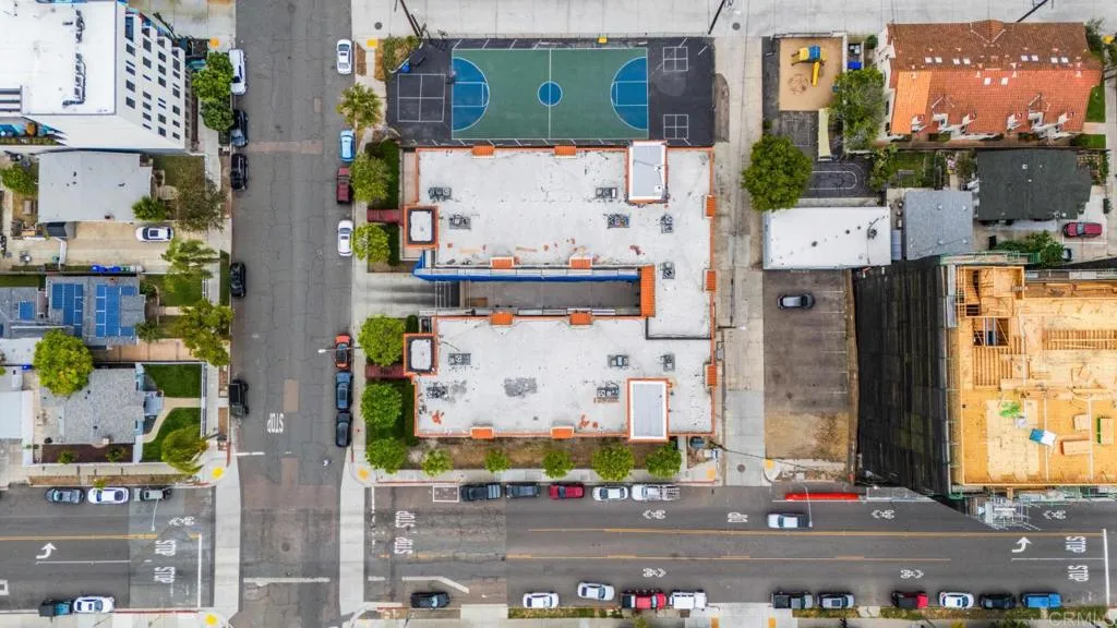 https://cdn.realtyfeed.com/cdn/127/306783851/d8a13c57671fb91f5189040b0fbfea6a.webp
