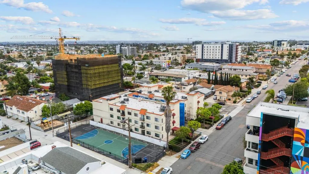 https://cdn.realtyfeed.com/cdn/127/306783851/e117e97a7c28530b7d6ac535f786a1a0.webp