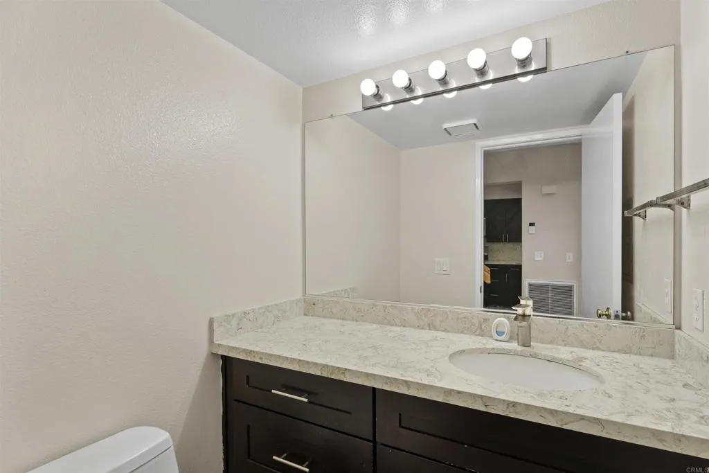 https://cdn.realtyfeed.com/cdn/127/306783875/7b13bc27be0fe083dbda8b7813a5dba1.webp