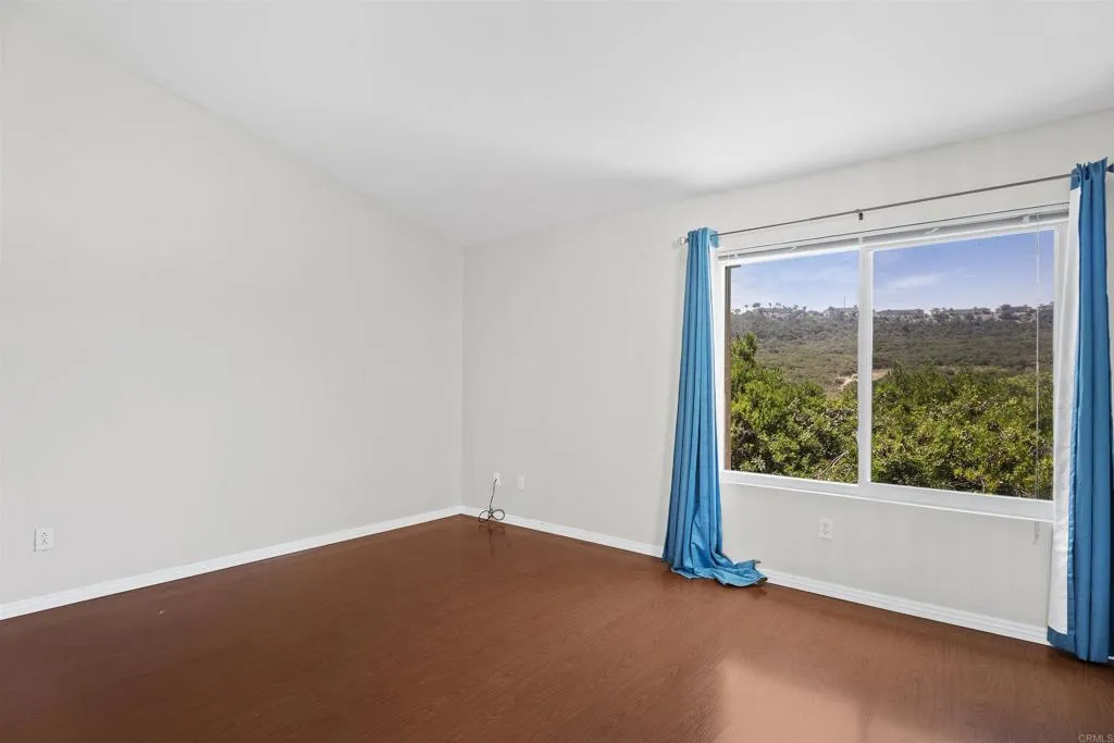https://cdn.realtyfeed.com/cdn/127/306783875/8124594cf5bf6af5aa25a12ca37fcedb.webp