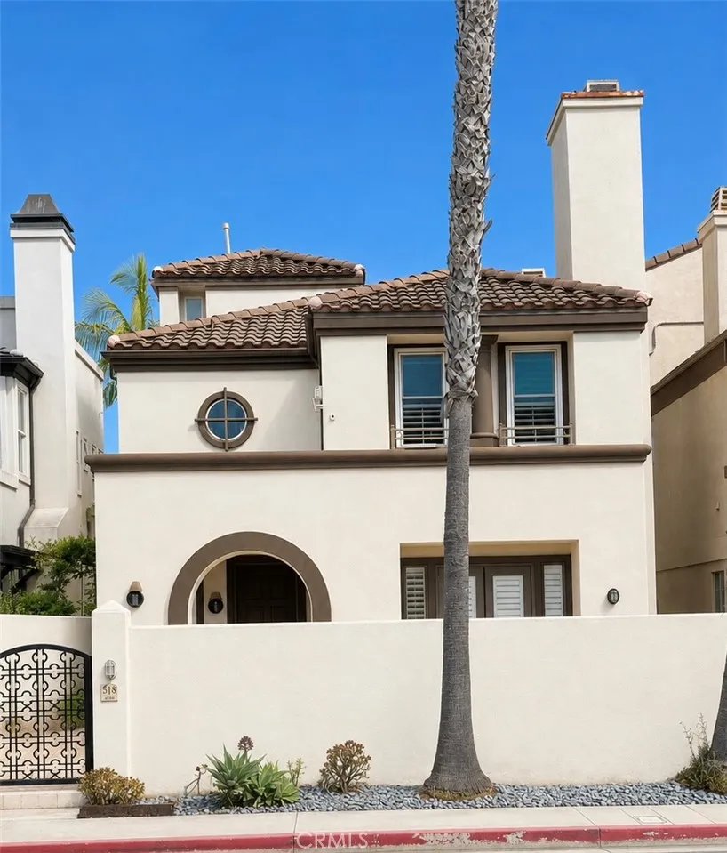 518 Goldenwest