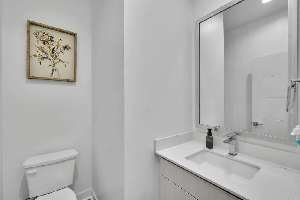 Photo #11: PTP2605874 Listing: Photo #11