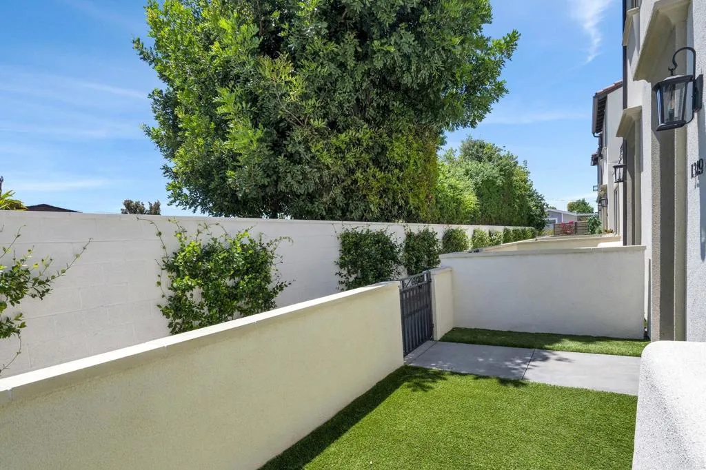Photo #29: PTP2605874 Listing: Photo #29