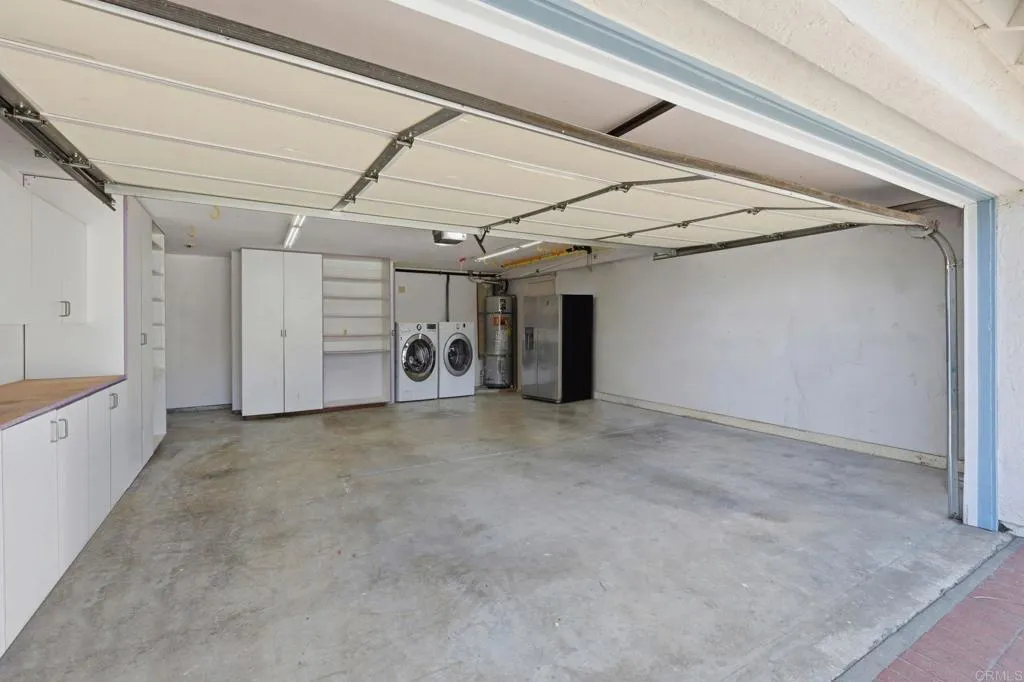 https://cdn.realtyfeed.com/cdn/127/306783965/4e83681983ca6637e336486f681d59b8.webp