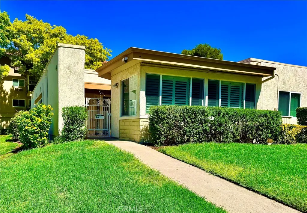 Laguna Woods, CA 92637